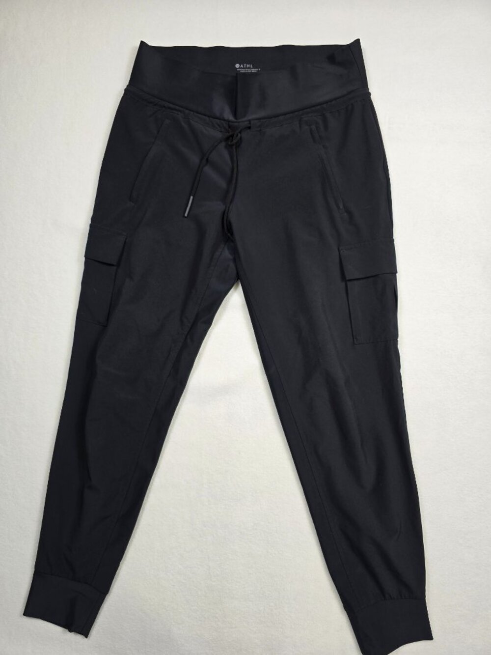Athleta Black Headlands Hybrid Trek Cargo Jogger Pants Size 4